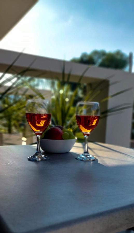 Perla Inn Σταυρός Εξωτερικό φωτογραφία